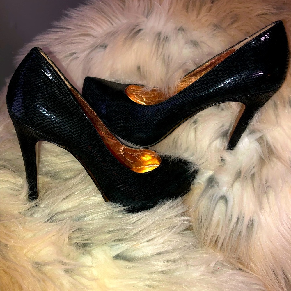 Black heels